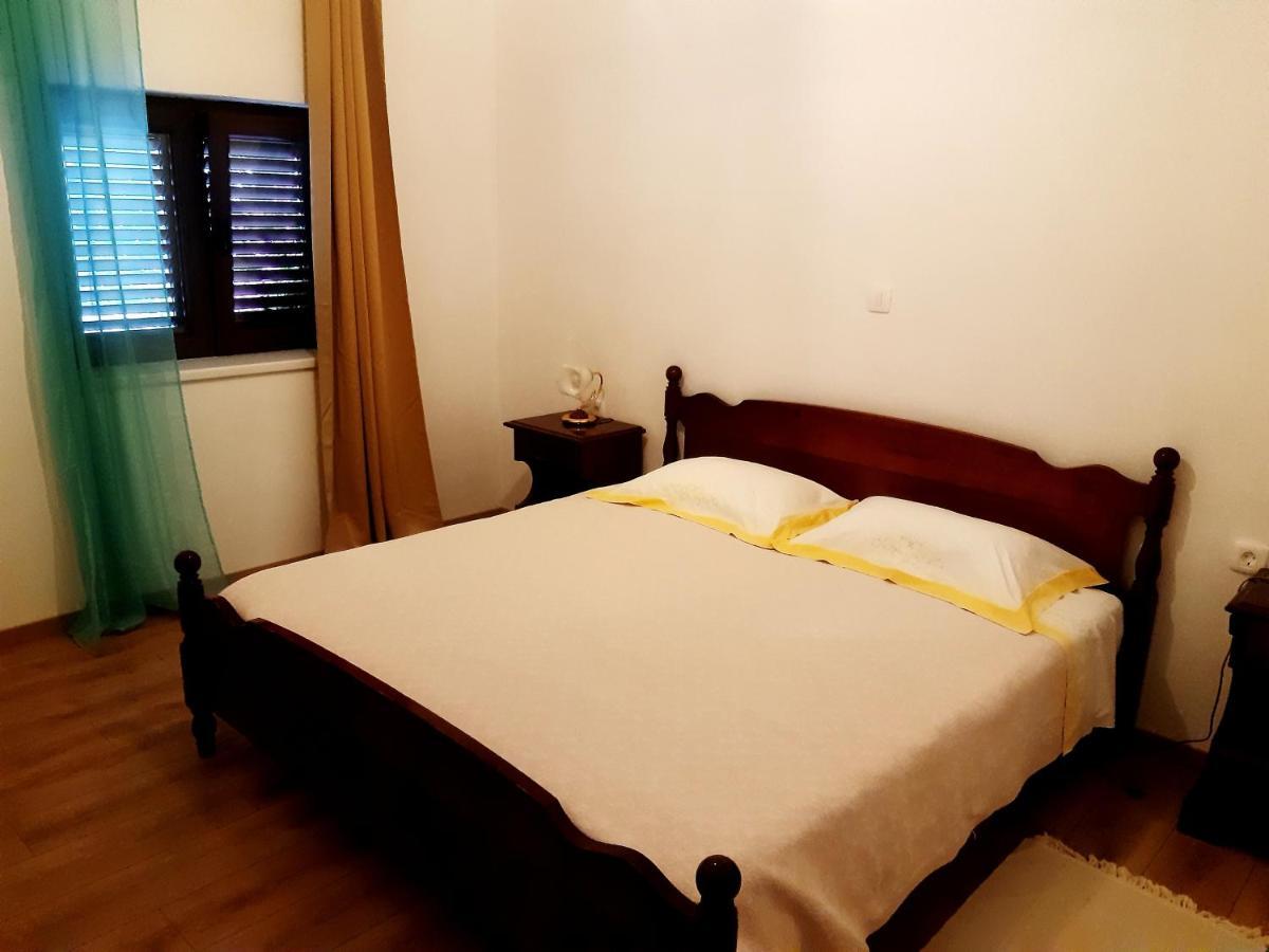 Apartment Finderli Buzet Buitenkant foto
